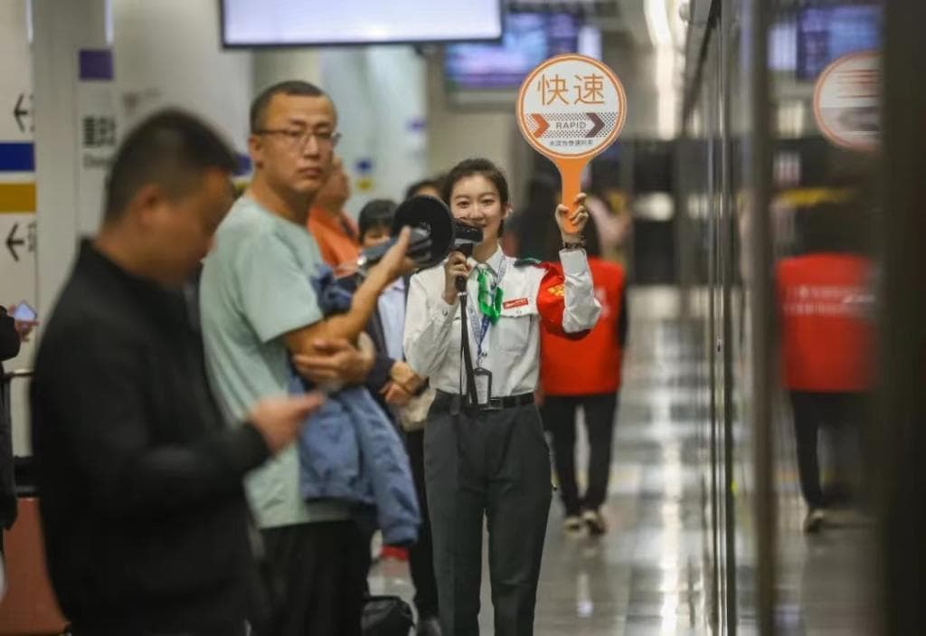 观察 | 解锁百亿客流 重庆轨道交通何以“圈粉”
