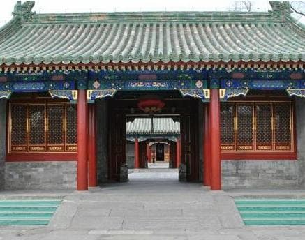 名门与豪门：古代社会中的家族地位与权力对比
