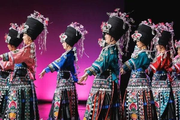 舞动非遗 传承有道  ——评民族舞剧《二十四时舞》