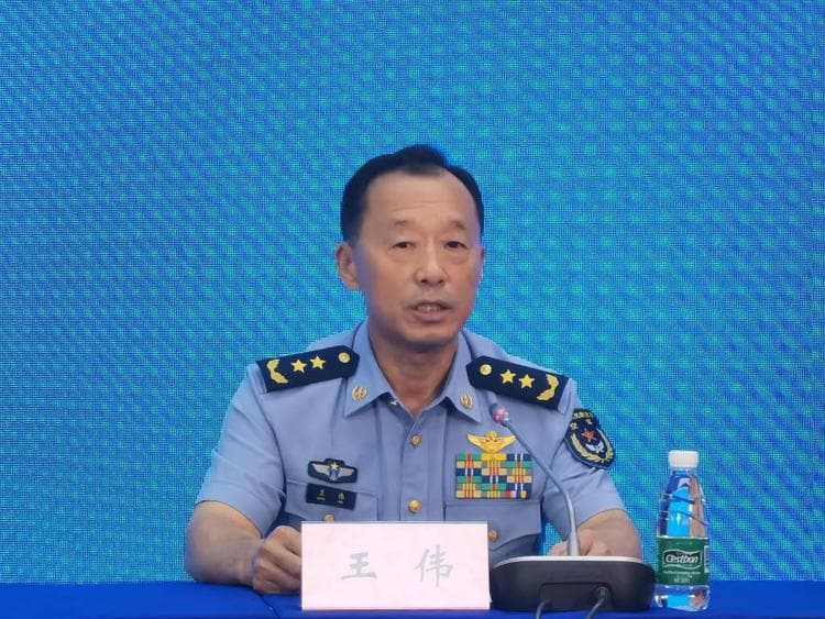 国产轰20将至！可变垂尾加超音速飞翼？杨总师直言比b21更强