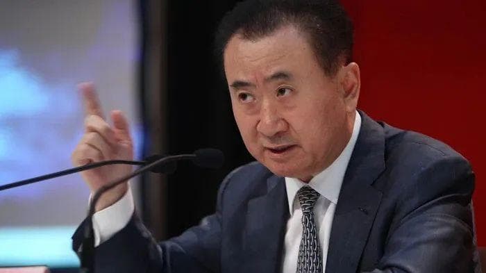 苏宁易购向王健林追债50亿，万达债务危机再升级