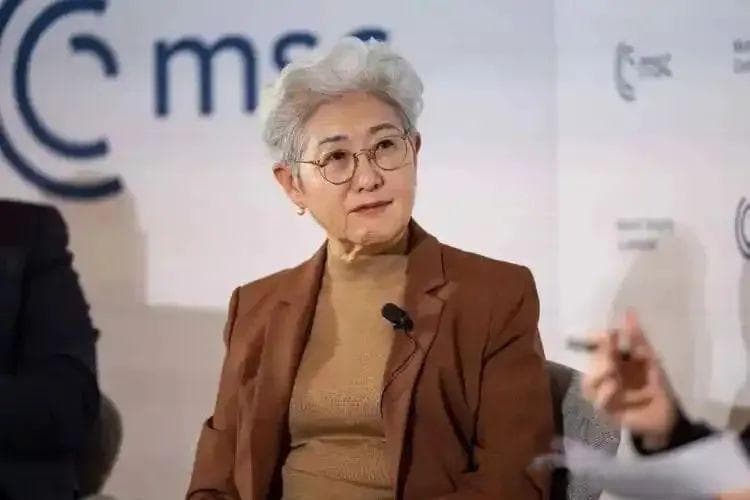 傅莹：在科技爆炸时代，人类最需要的是携手合作，而非封闭和对抗