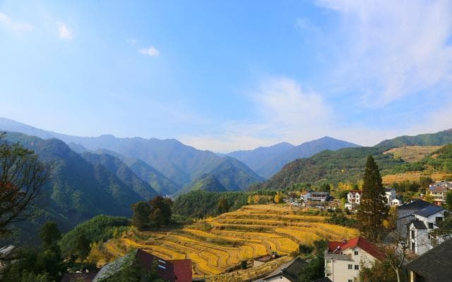 杭州周边这十处地方，景色迥异却更能代表江南秋色，秋日打卡推荐