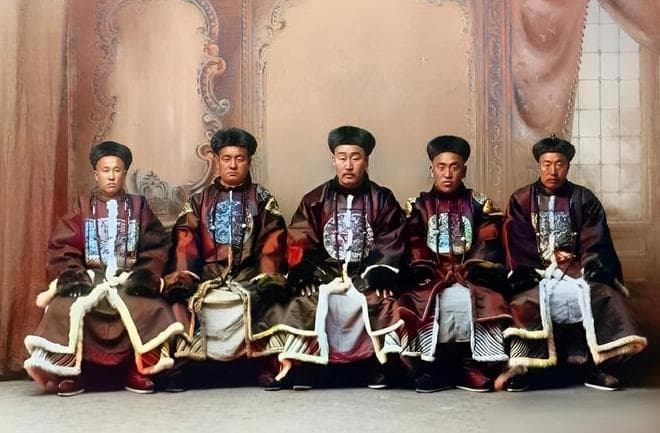 清朝吸取明朝的教训，宗室爵位制度堪称封建时代最科学最合理