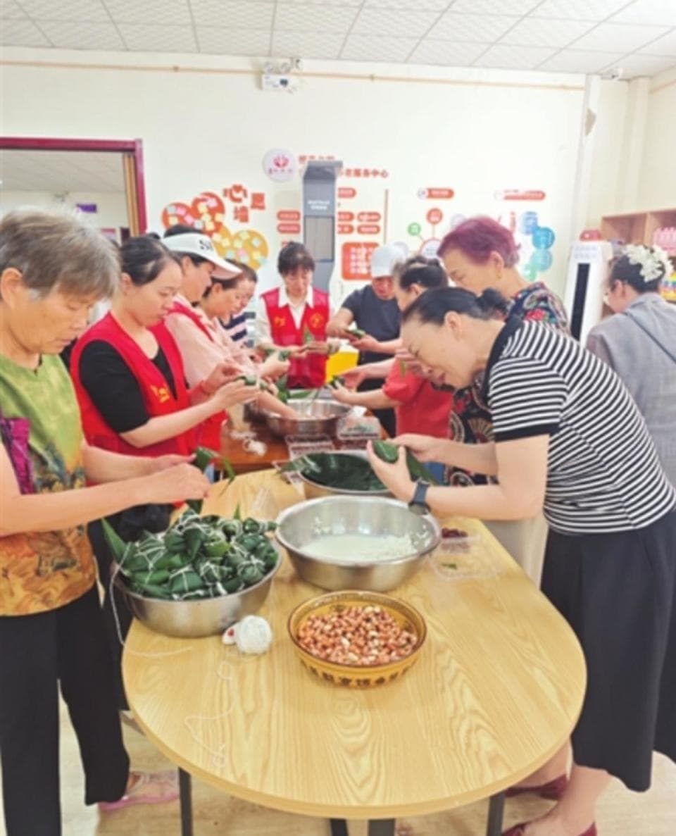 低龄存时间，高龄取服务：时间银行成养老新模式