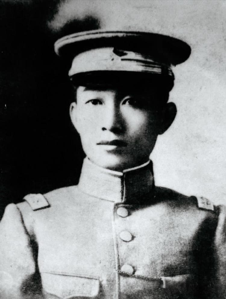 蔡锷将军戎马一生的传奇故事