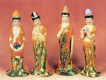 唐三彩：唐代陶瓷艺术的瑰宝