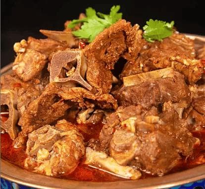 羊蝎子：营养价值、选购要点及烹饪方法全攻略