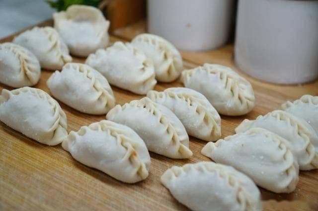 饺子什么馅儿的好吃？快过年了，这几种饺子馅一定要收藏，寓意好