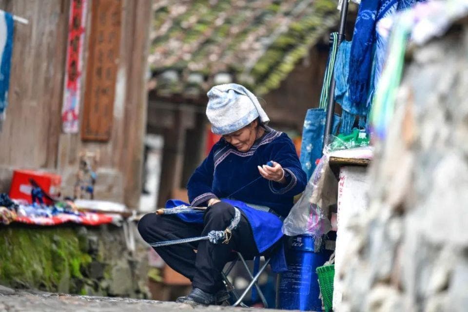这届年轻人为何热衷宣传家乡小城？