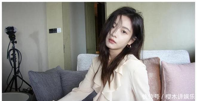 李庚希为什么能接到这么好的资源？不凡家世守护了她的灵气