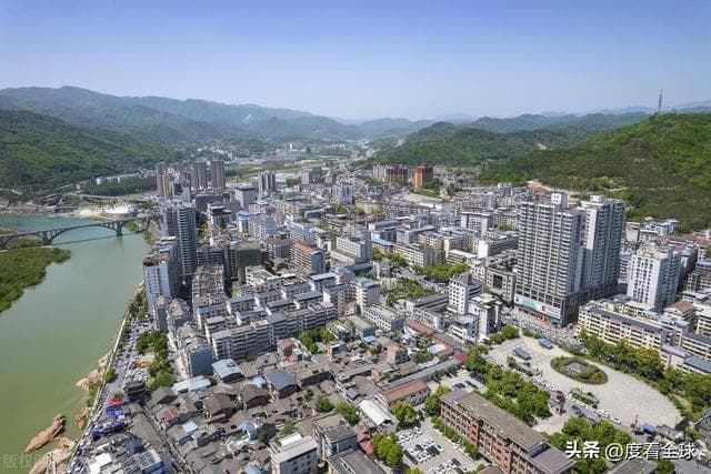 安康石泉县：一座藏在秦巴山间的宝藏小城！