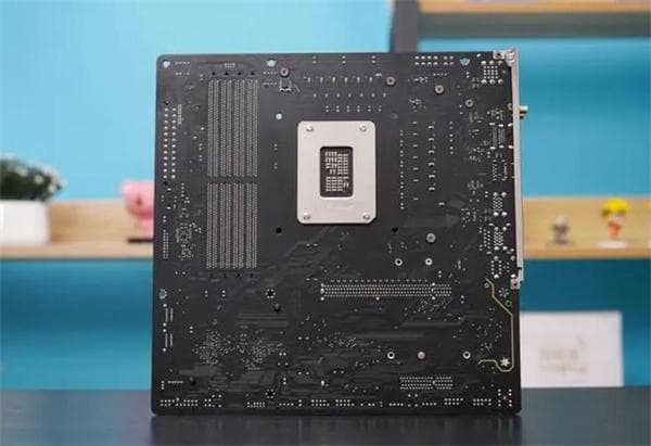 b660m主板配什么显卡
