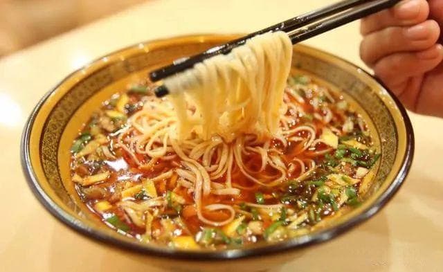 宝鸡十大名面：从周代传承至今的美食瑰宝
