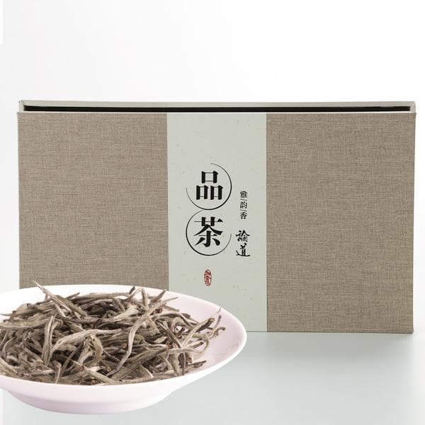 白毫银针什么壶泡好(白毫银针可以用紫砂壶来冲泡吗？白毫银针用什么茶具冲泡最好)