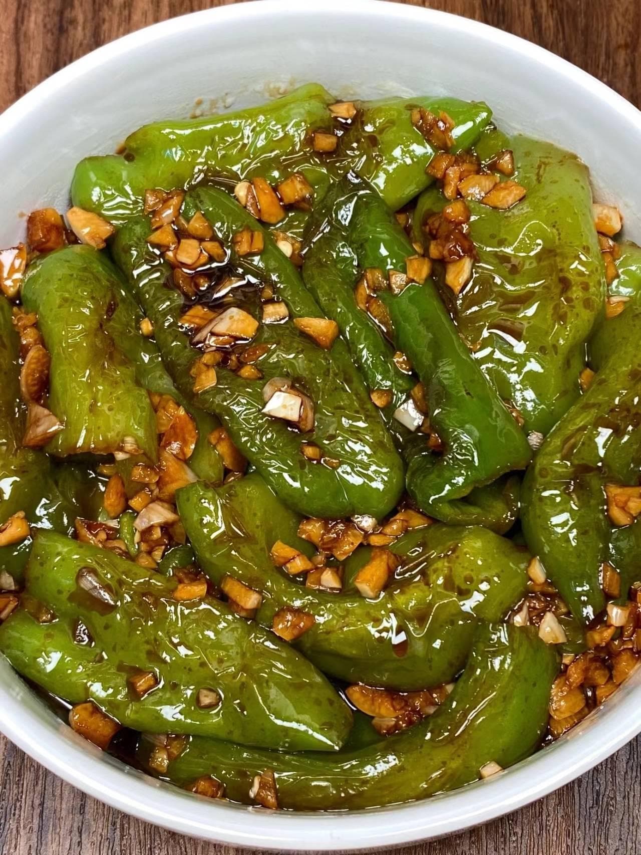 煎炸回锅两步法，做出完美虎皮青椒