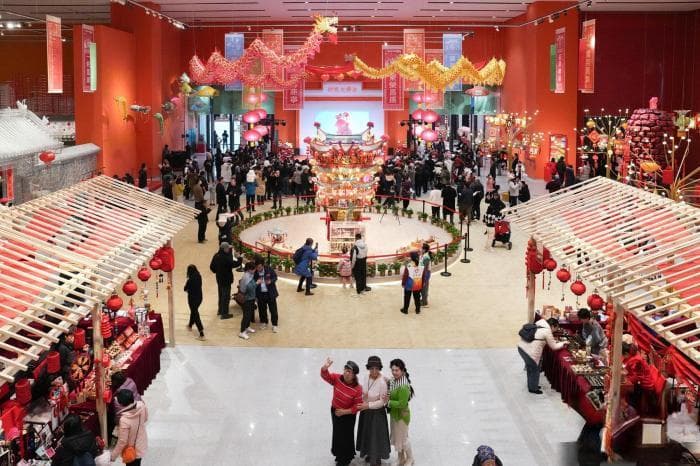 中国工艺美术馆举办“过年”主题展，展现120余项非遗年俗