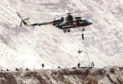 揭秘中国武警三大突击队：雪豹、猎鹰与山鹰
