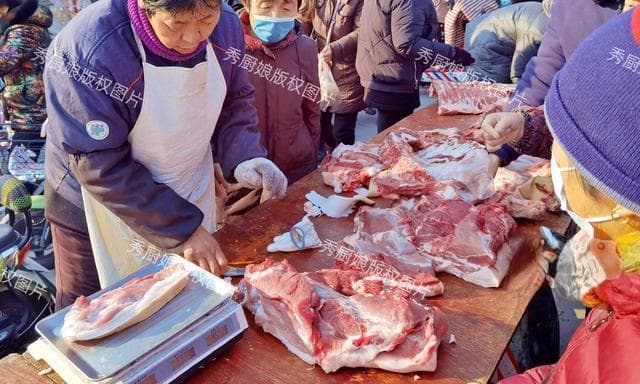 同样是猪肉，为啥超市比菜市场的便宜？肉贩子说出真相，涨知识了