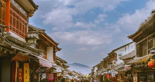 大理古城周边旅游景点：从南门到洱海，一场说走就走的旅行