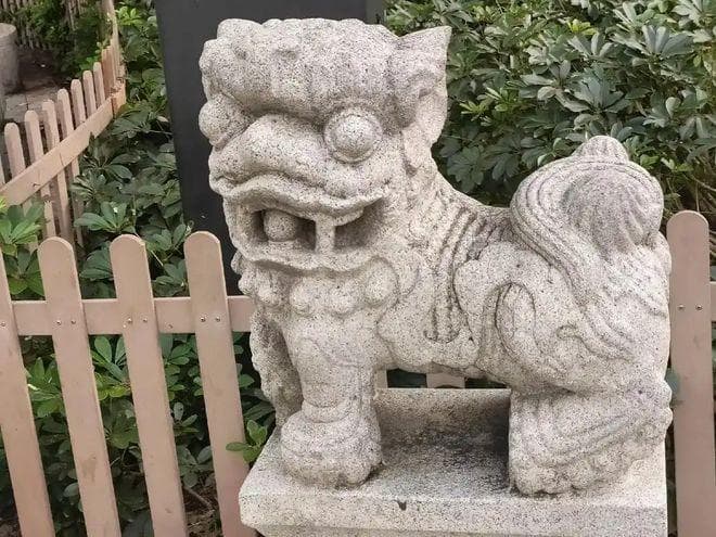 “石头门前放，人旺财也旺”：传统风水中的三种守护石