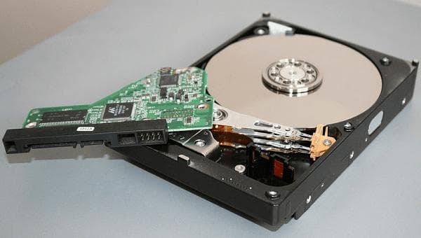 长期保存数据用什么硬盘好？一文教会你选择