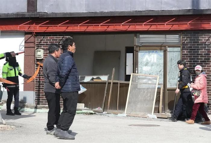 战机将居民区当目标致29伤，韩国代理防长致歉！韩美军演仍如期举行