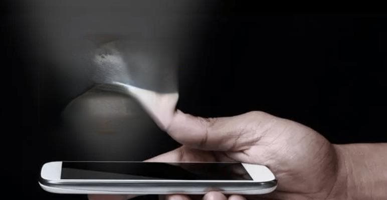 手把手教你增强WiFi信号网速（提升家庭WiFi体验的十五个方法与技巧）