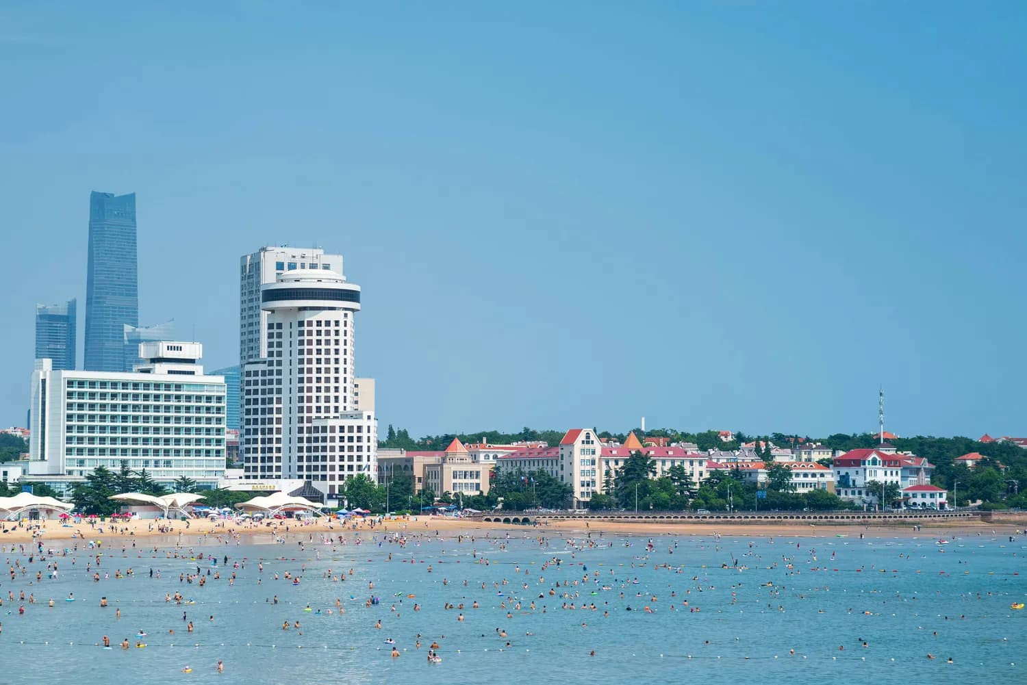 威海国际海水浴场水上嘉年华：让这个夏天更精彩！