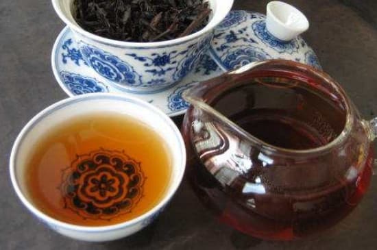 茯砖茶的功效与禁忌：人人都能喝的养生茶？
