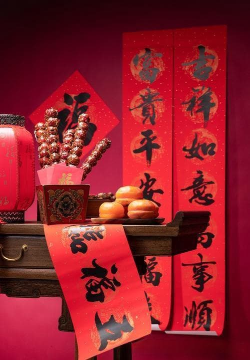 为什么春节一定要贴春联？揭示传统春联背后的文化密码