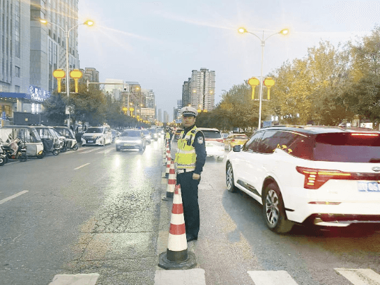 夜间停车1元起！西安这波操作暖心又硬核，网友：建议多普及！