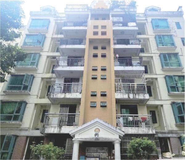 半层入户引争议　网友建议取消或暂停