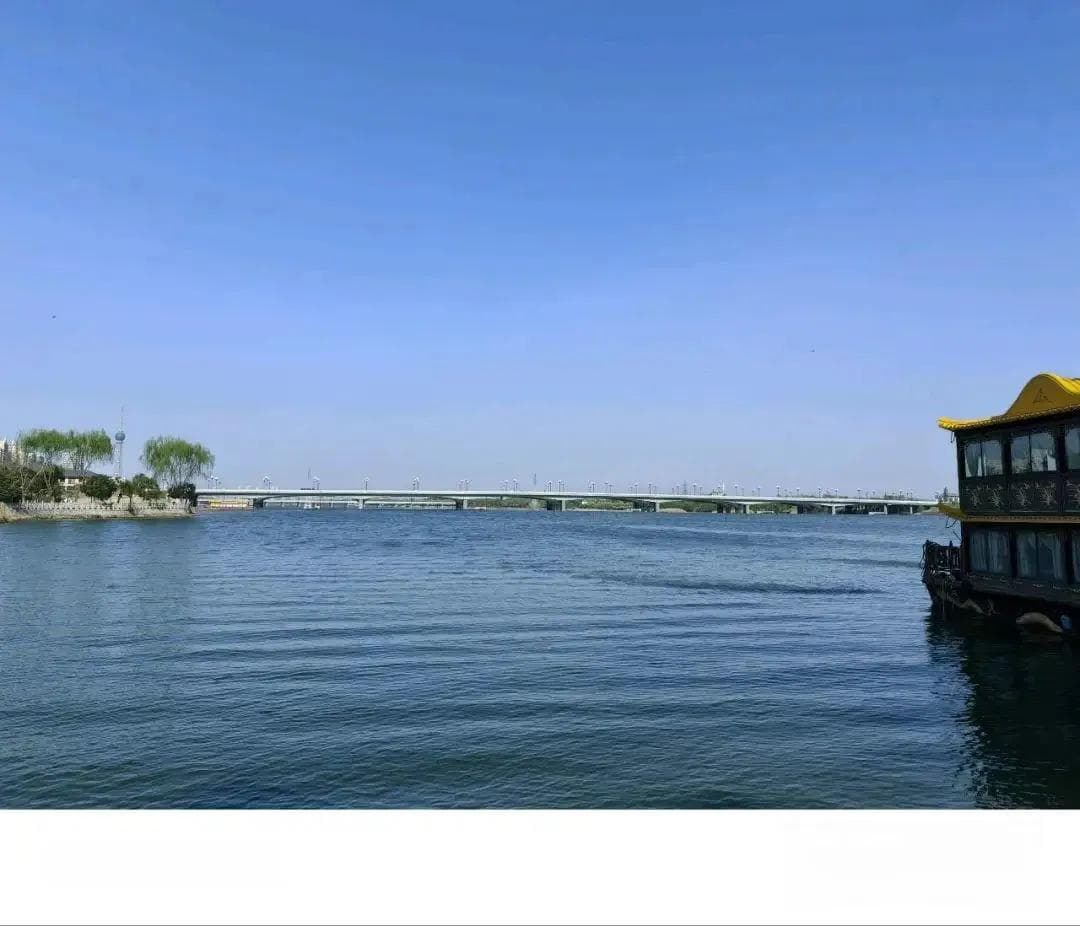 洛阳地道美食指南：本地人常去的小吃和菜馆推荐