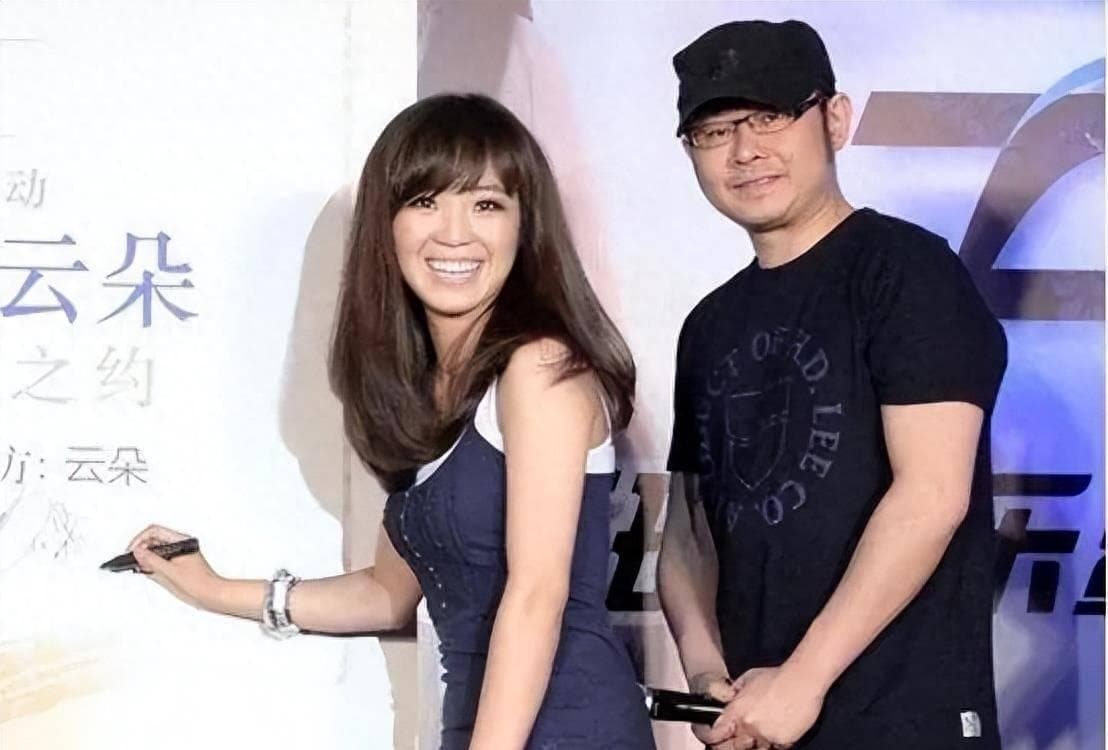 云朵回应忘恩负义传闻：从未起诉刀郎，谣言已致事业受挫