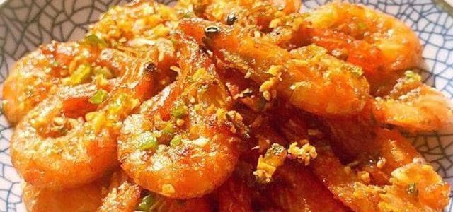 家常美食制作——蒜香椒盐虾（做法简单易学，香辣可口）