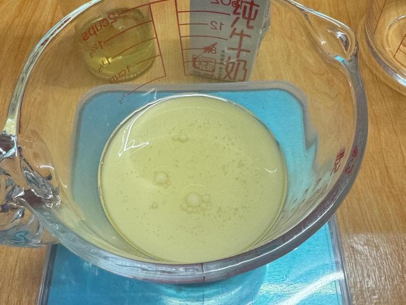 新手零失败的戚风蛋糕6寸（空气炸锅）