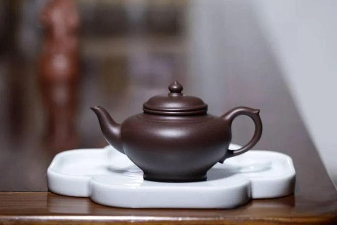 宜兴紫砂壶市场趋势分析：传统工艺的现代转型之路