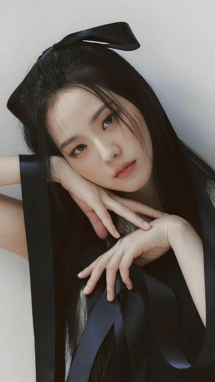 BLACKPINK金智秀将于情人节发行个人专辑，称 “礼物就是我自己”