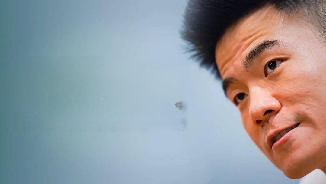 董宇辉，从书生到商人