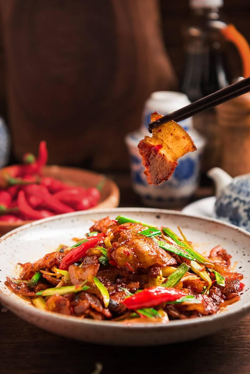 酒了么：不同种类白酒的美食搭配指南