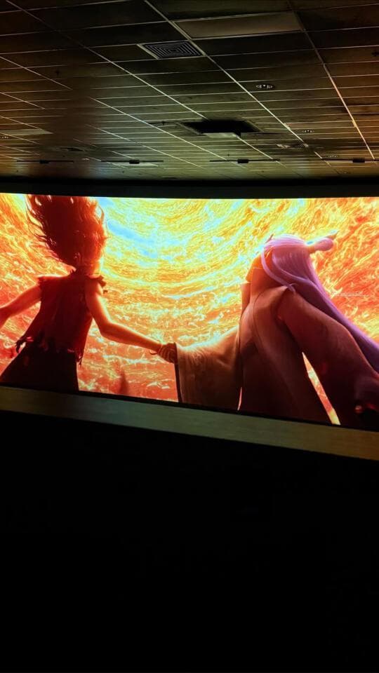 留学生疯狂回国刷《哪吒2》，背后故事感人至深