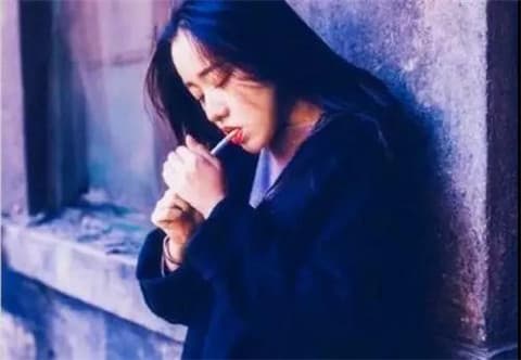 调整心态与技巧：女友生气如何巧妙安抚与化解矛盾？
