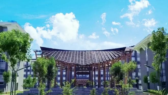 2025年中医类大学排名：广中医退居第5，山东中医药挺进前十