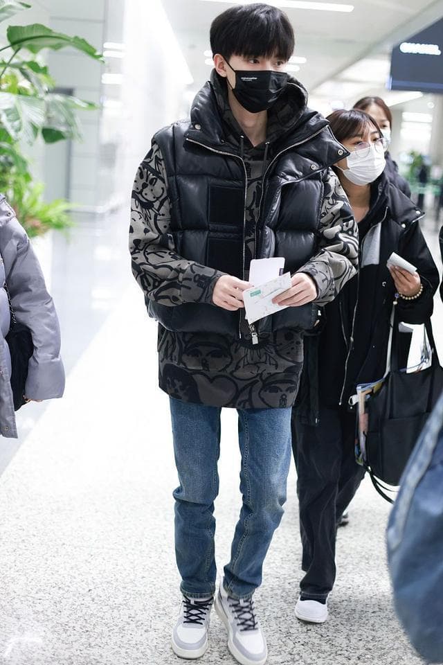 周翊然的成名史：从平凡到璀璨之星的励志之路