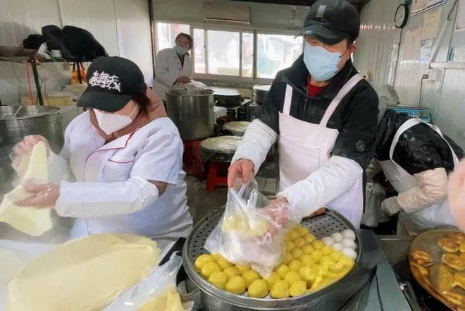 “沈阳第一大集”开市，传统年味飘香