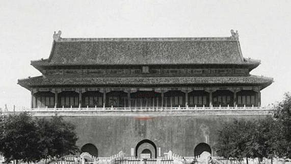天安门城楼变形重建，工人拆下后无法还原，古建筑专家出手才解决