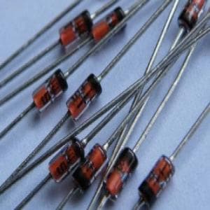 保障电路安全：稳压二极管并联应用技巧
