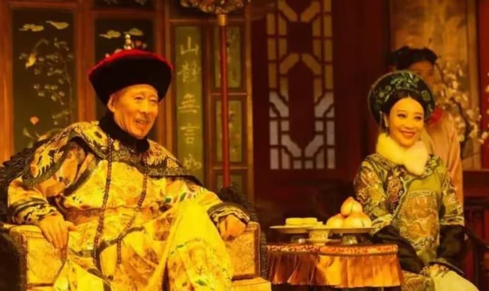 不是谁都能演皇帝！什么是霸气侧漏的天潢贵胄？还得看这4位