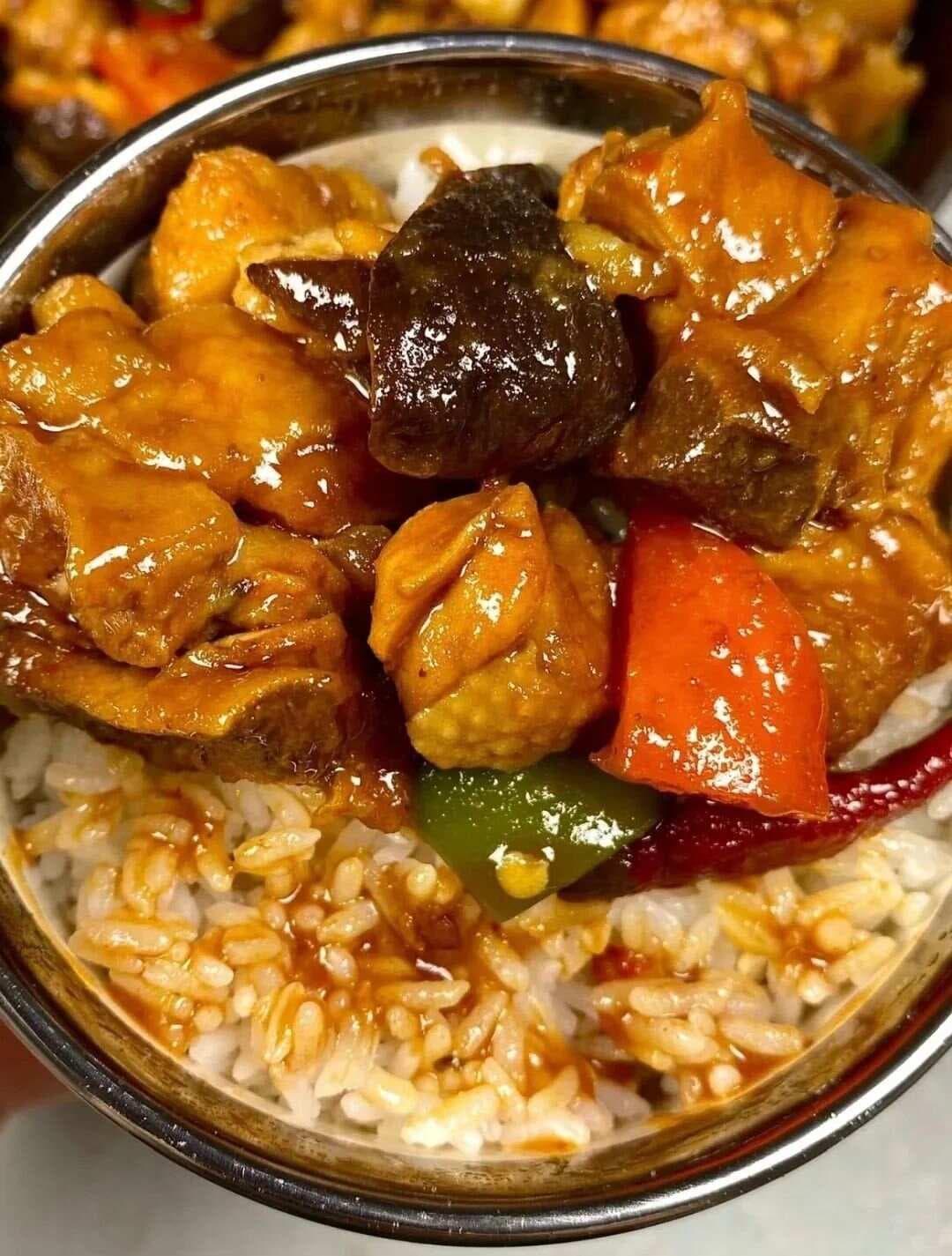 黄焖鸡的精确做法